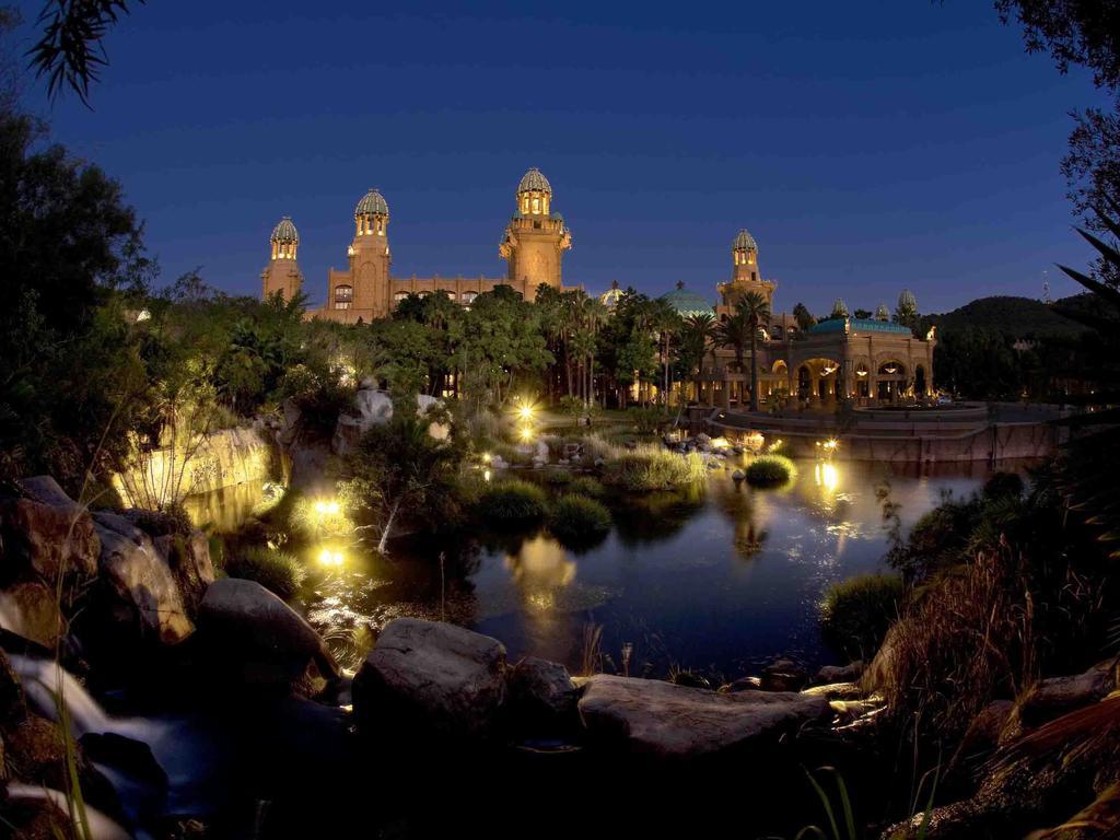 The Palace Of The Lost City At Sun City Resort Exteriör bild