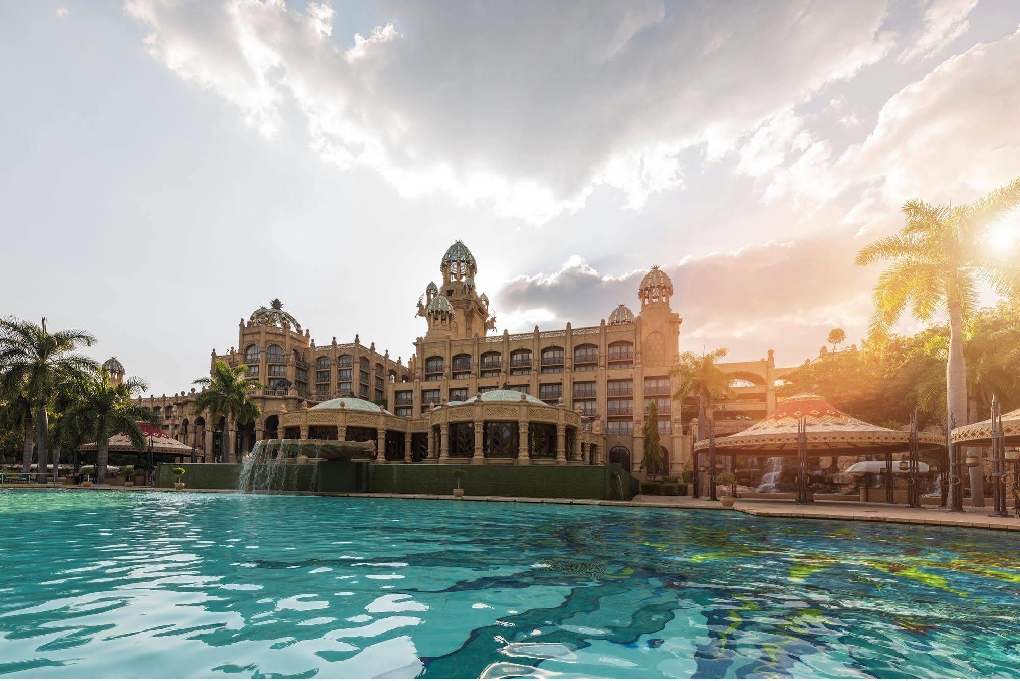 The Palace Of The Lost City At Sun City Resort Exteriör bild